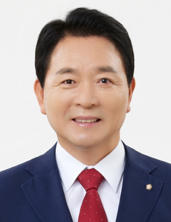 성일종 국방위원장, “사관학교 입학 연령 상한, 21세에서 23세로 확대” 기사 이미지