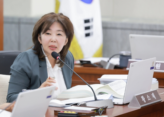 광주시의회 황소제 의원 대표발의, 숲길 지정 및 관리 근거 마련…市민 안전·편의 강화 기사 이미지