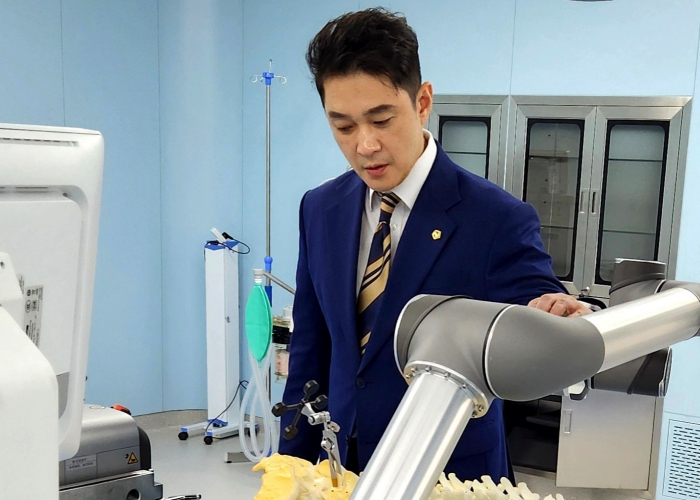 경기도의회 전석훈 의원, AI 의료산업의 핵심 혁신산업이 될것 기사 이미지