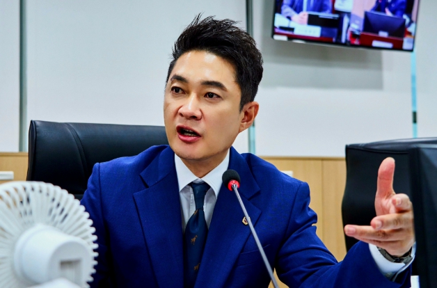 경기도의회 전석훈 의원, WEF 통해 경기도의 세계화 전략 기획해야 기사 이미지