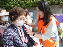 수정노인종합복지관, 어버이날 맞아 ‘감사해孝, 존경해孝, 사랑해孝’ 행사 성료 기사 이미지