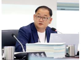 이군수 성남시의원, 성남시의료원 정상화 및 공공의료 지키기 강력히  발언해. 기사 이미지